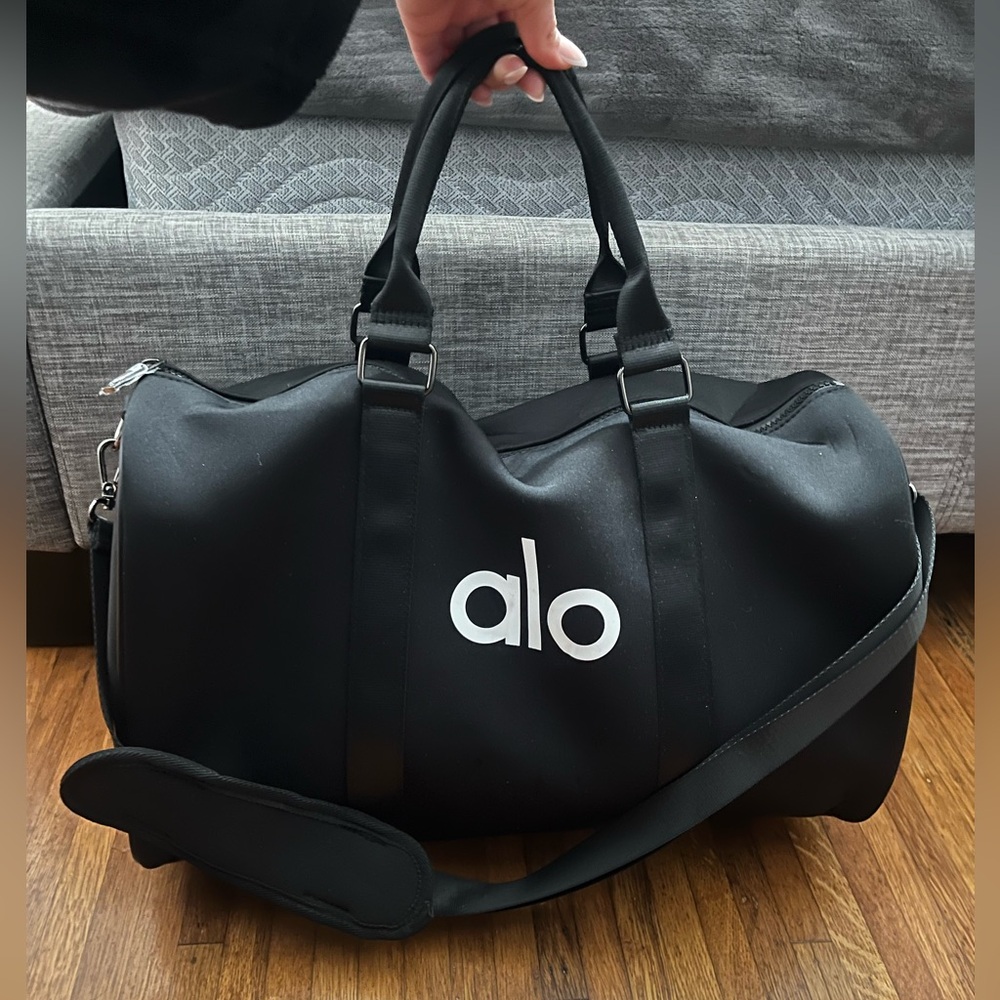 DUFFLE BAG